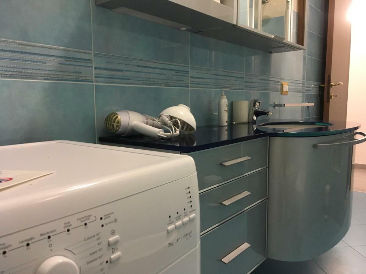 Appartamento Le Campane Verona Bagian luar foto