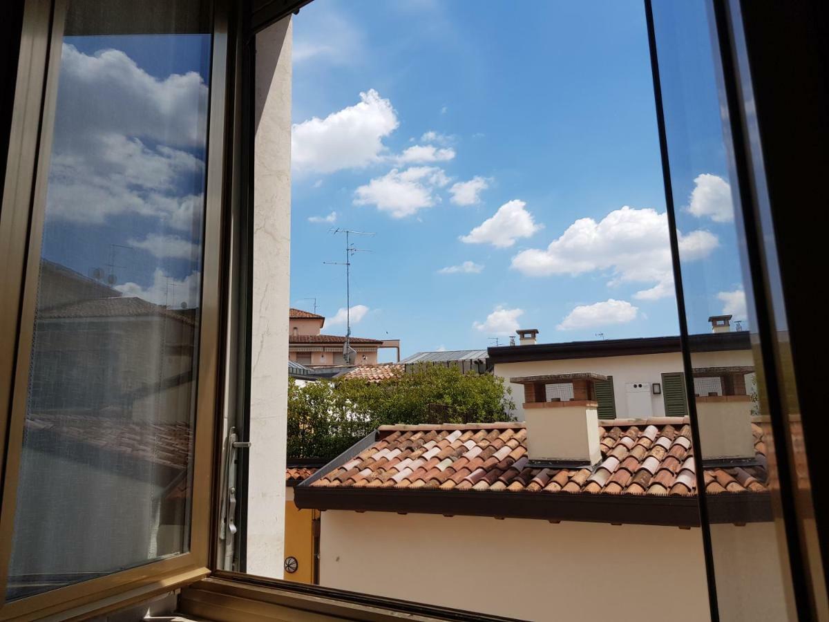 Appartamento Le Campane Verona Bagian luar foto