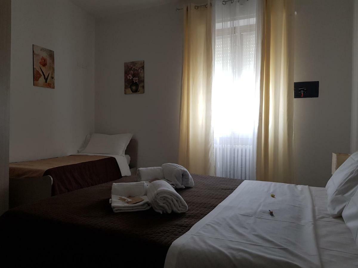 Appartamento Le Campane Verona Bagian luar foto
